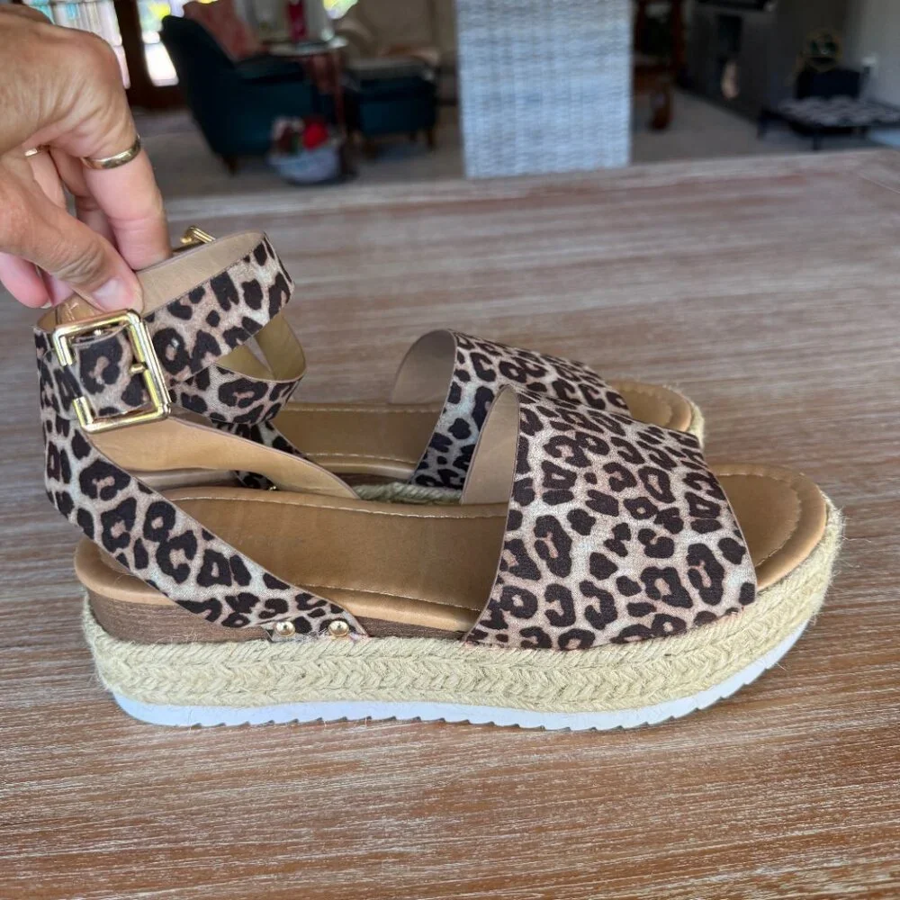 Forever Leopard Print Open‎ Toe Ankle Strap Espadrille Size 10